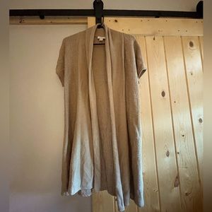 Working woman special! EUC Beautifully soft tan cotton/rabbit sweater duster 👢